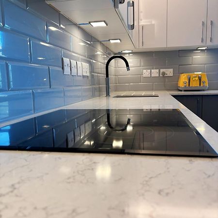 Double Bedroom In Clapham Лондон Екстериор снимка